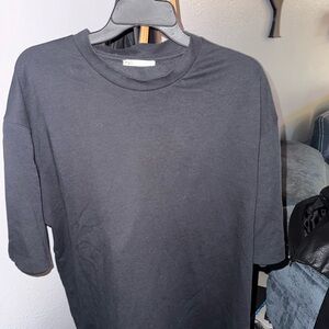 Zara Black Short-Sleeve Crewneck Tee